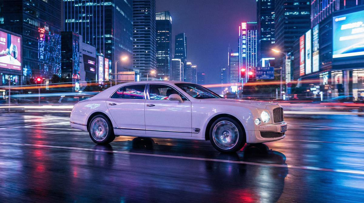 黑丝午夜巡航视频